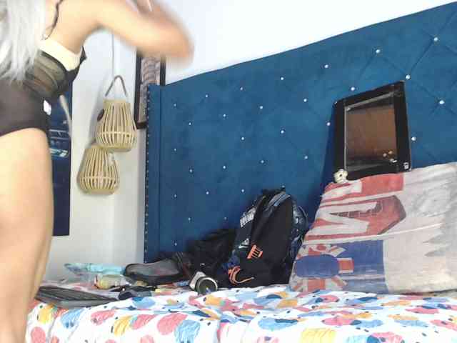 hotChantal2 Sex Cam Show