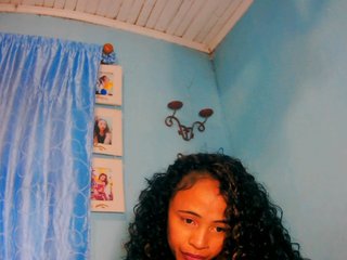 prettygirls11's Live Webcam