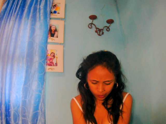 prettygirls11 live cam on BongaCams