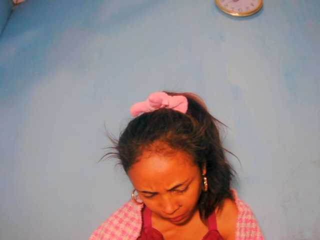 prettygirls11 live cam on BongaCams