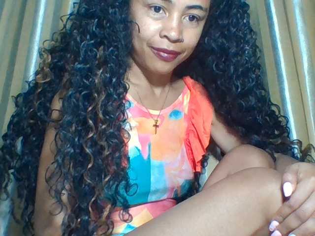prettygirls11 live cam on BongaCams