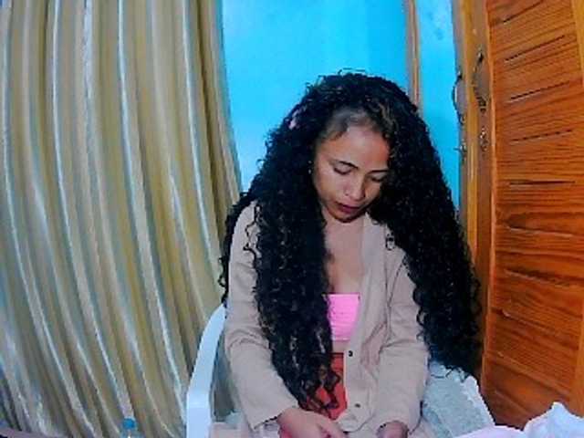 prettygirls11 live cam on BongaCams