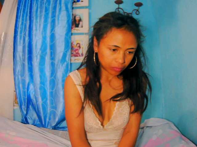 prettygirls11 live cam on BongaCams