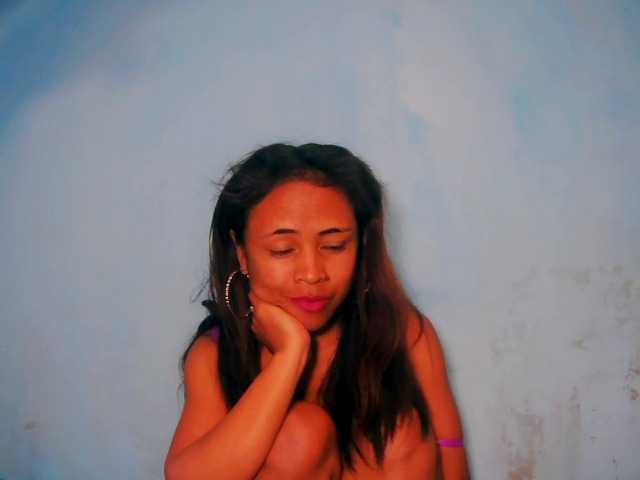prettygirls11 live cam on BongaCams