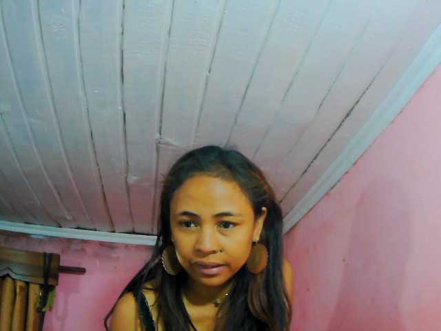 prettygirls11 live cam on BongaCams