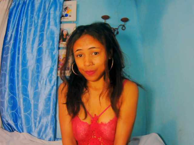 prettygirls11 live webcam show