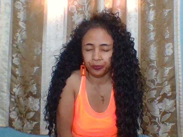 prettygirls11 live cam preview