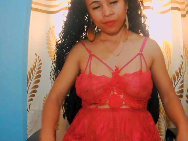 prettygirls11 live cam on BongaCams