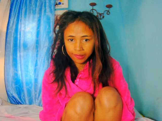 prettygirls11 live cam on BongaCams