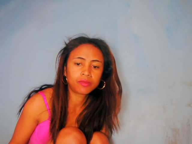 prettygirls11 live cam on BongaCams