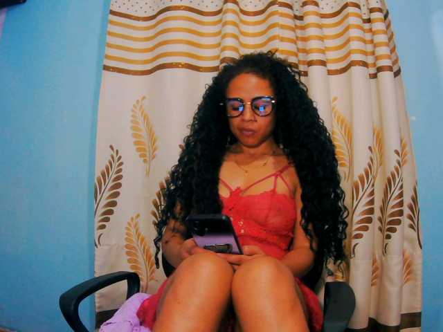 prettygirls11 live cam preview