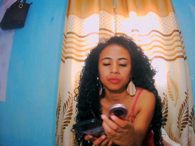 prettygirls11 live cam preview