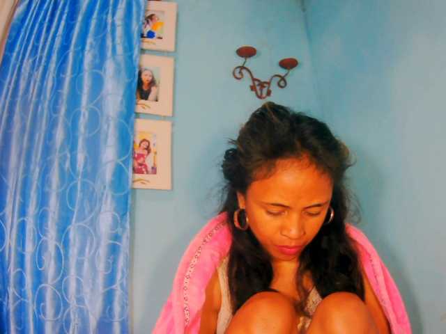 prettygirls11 live cam on BongaCams
