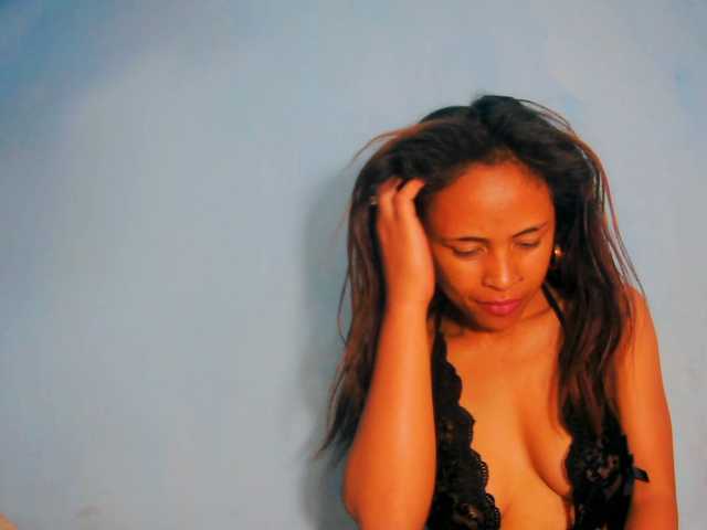 prettygirls11 live cam on BongaCams