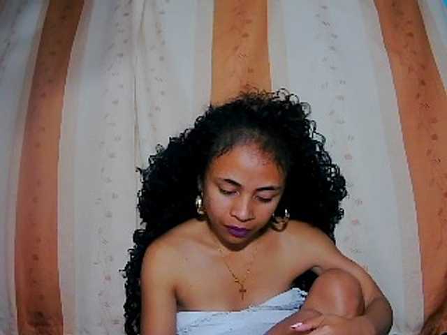 prettygirls11 webcam