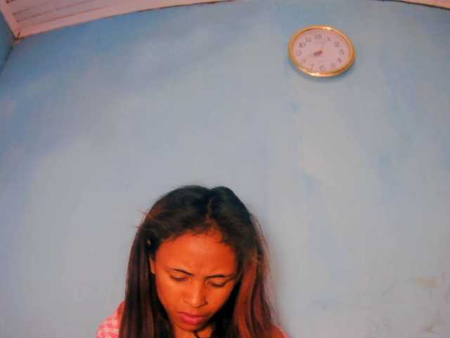 prettygirls11 live cam on BongaCams