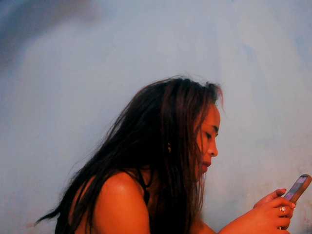 prettygirls11 live cam on BongaCams