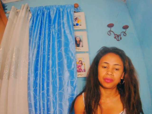 prettygirls11 live cam on BongaCams
