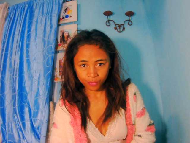 prettygirls11 live cam on BongaCams