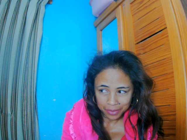 prettygirls11 live cam on BongaCams
