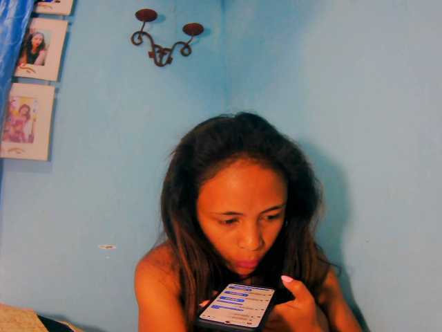 prettygirls11 live cam on BongaCams