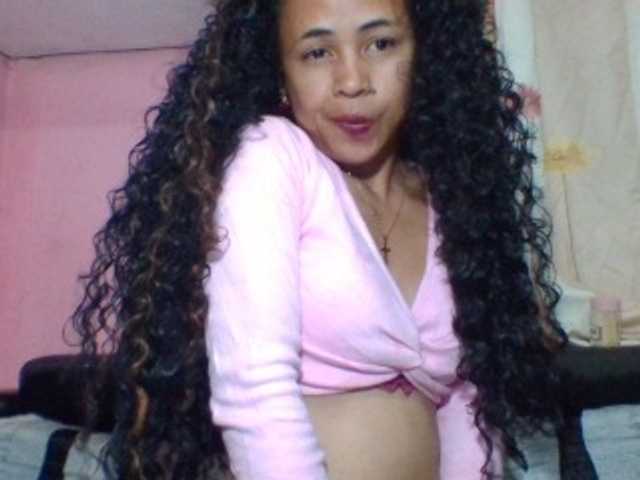 prettygirls11 live cam on BongaCams