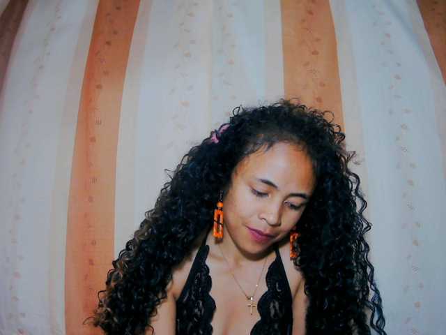 prettygirls11 live cam preview