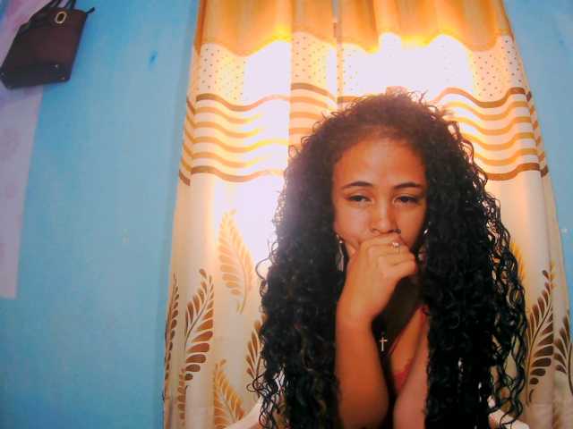prettygirls11 live cam on BongaCams