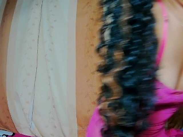 prettygirls11 live cam on BongaCams