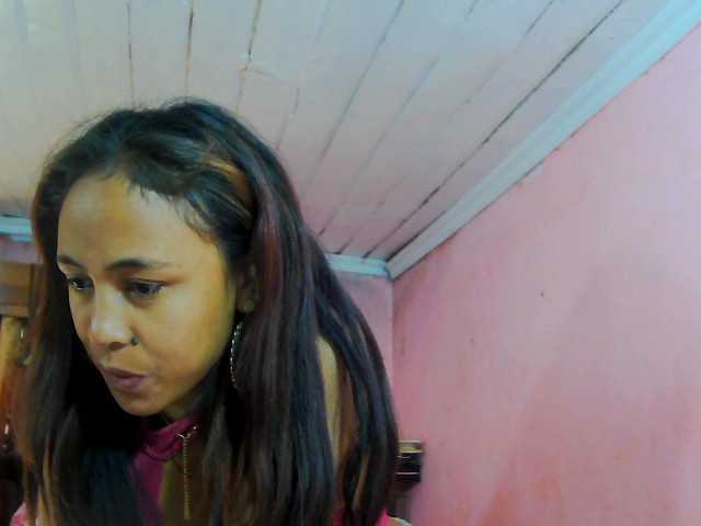 prettygirls11 live cam on BongaCams