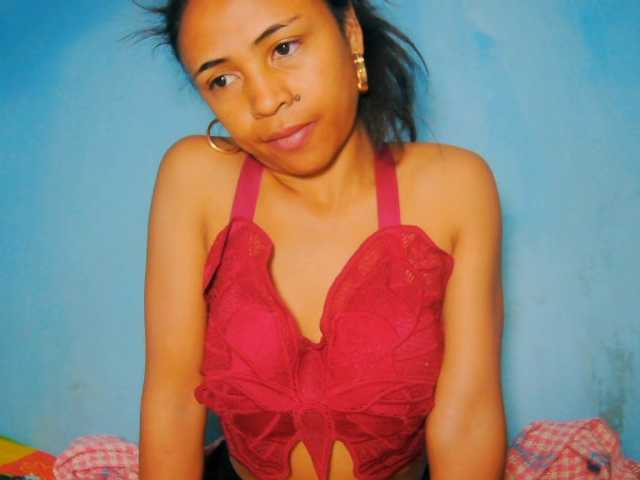 prettygirls11 live cam on BongaCams