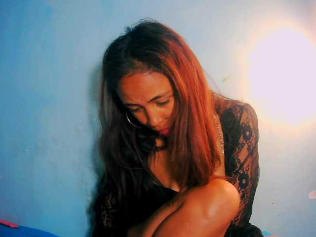 prettygirls11 live cam on BongaCams