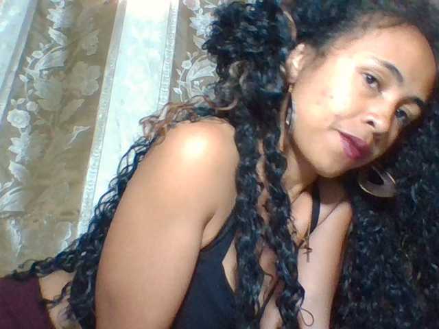 prettygirls11, en vivo ahora en BongaCams