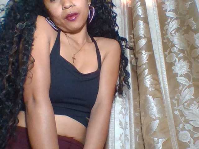 prettygirls11, en vivo ahora en BongaCams