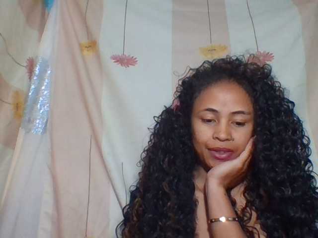 prettygirls11 live cam preview