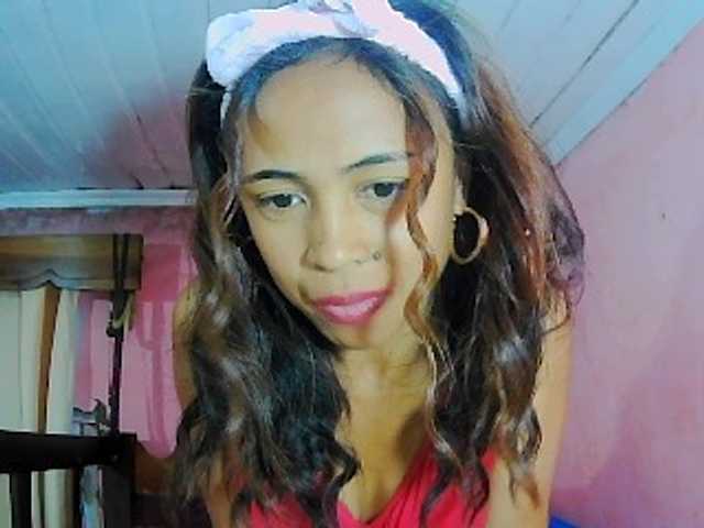 prettygirls11 live cam on BongaCams