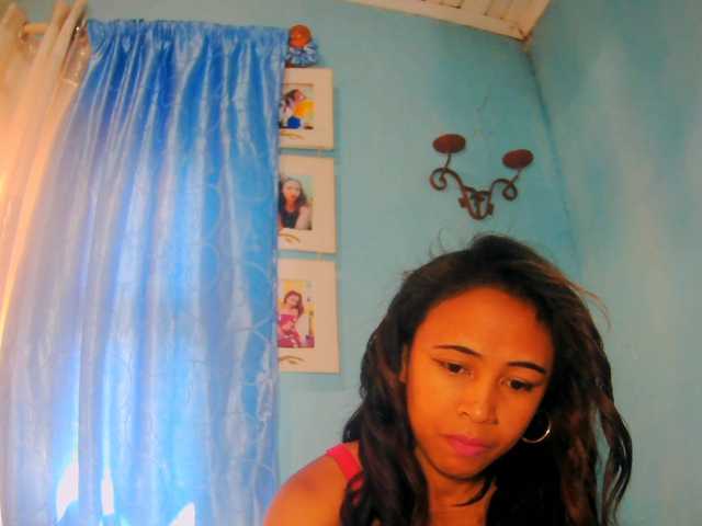 prettygirls11 live cam on BongaCams