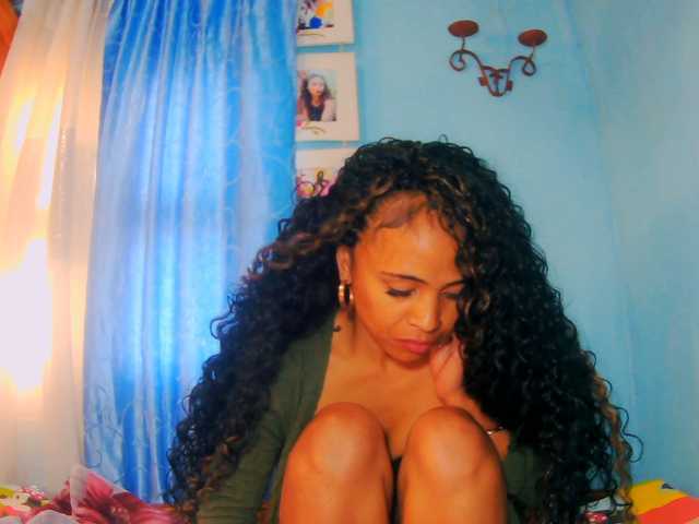 prettygirls11 live cam