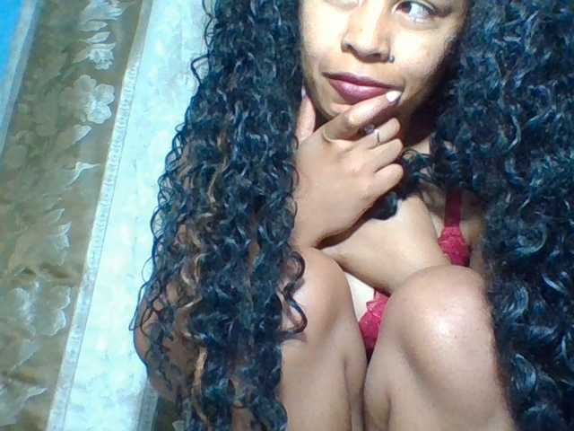 prettygirls11 live cam on BongaCams