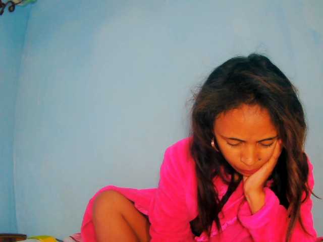 prettygirls11 live cam on BongaCams