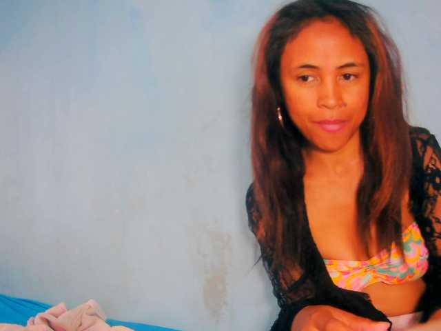 prettygirls11 live cam on BongaCams