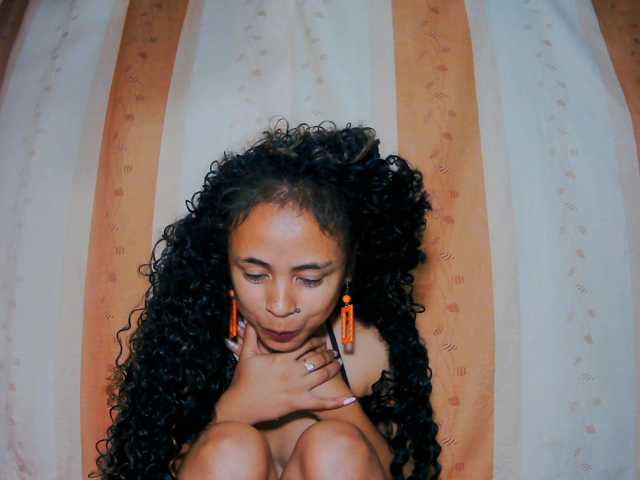 prettygirls11 live cam preview