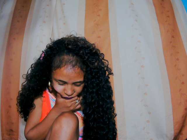 prettygirls11 live cam on BongaCams