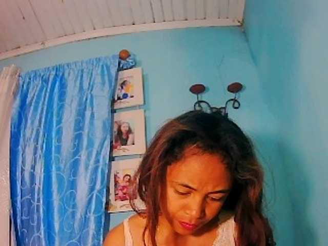 prettygirls11 live cam on BongaCams