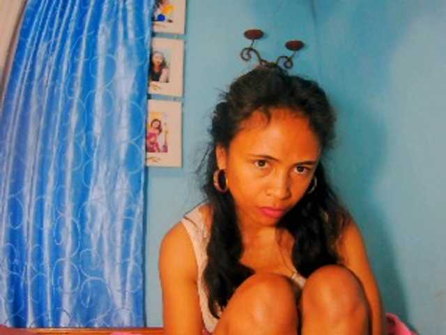 prettygirls11 live cam on BongaCams