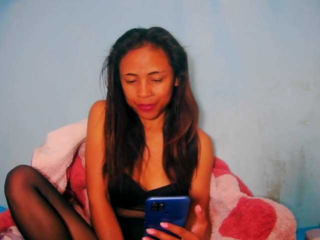 prettygirls11 live cam on BongaCams