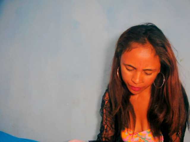 prettygirls11 live cam on BongaCams