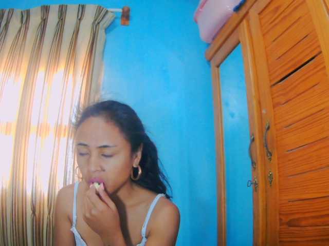 prettygirls11 live cam on BongaCams