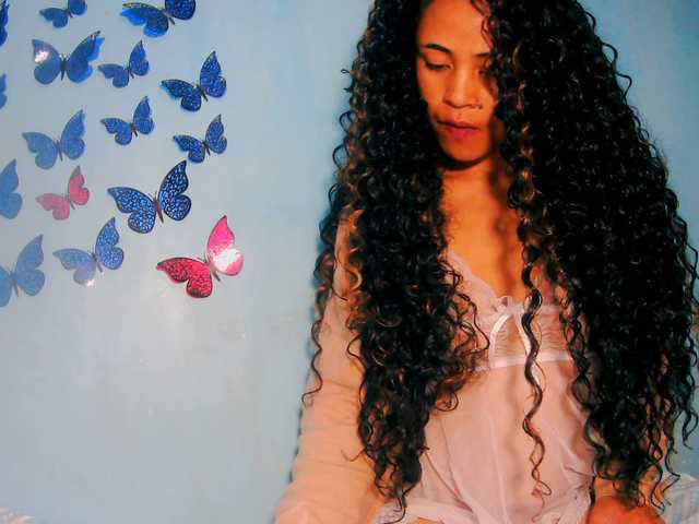 prettygirls11 live cam on BongaCams