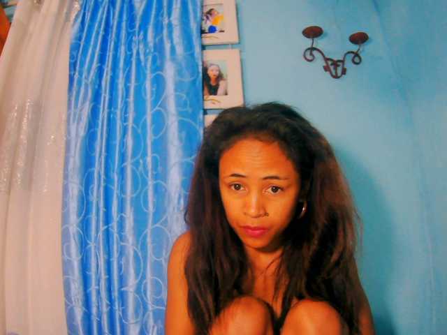 prettygirls11 live cam on BongaCams